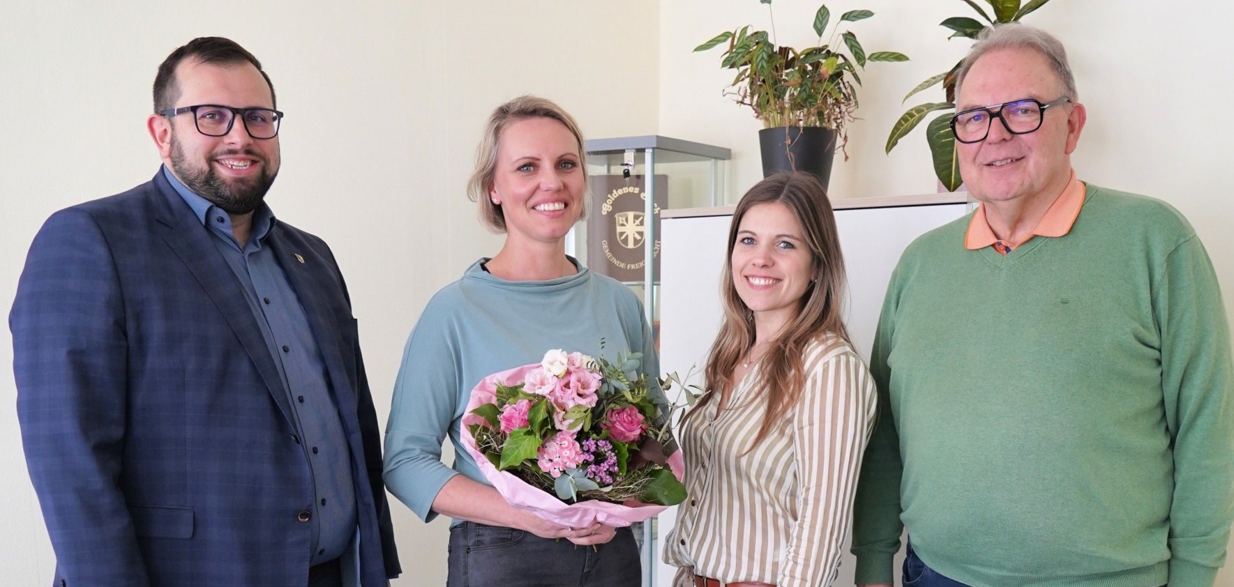 Begrüßungsfoto mit Frau Fontanier