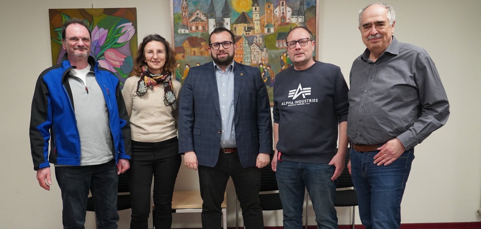 Erfolgreicher Kampagnen-Abschluss: Bürgermeister Waldemar Gogel mit den Freigerichter Energieberatern. 